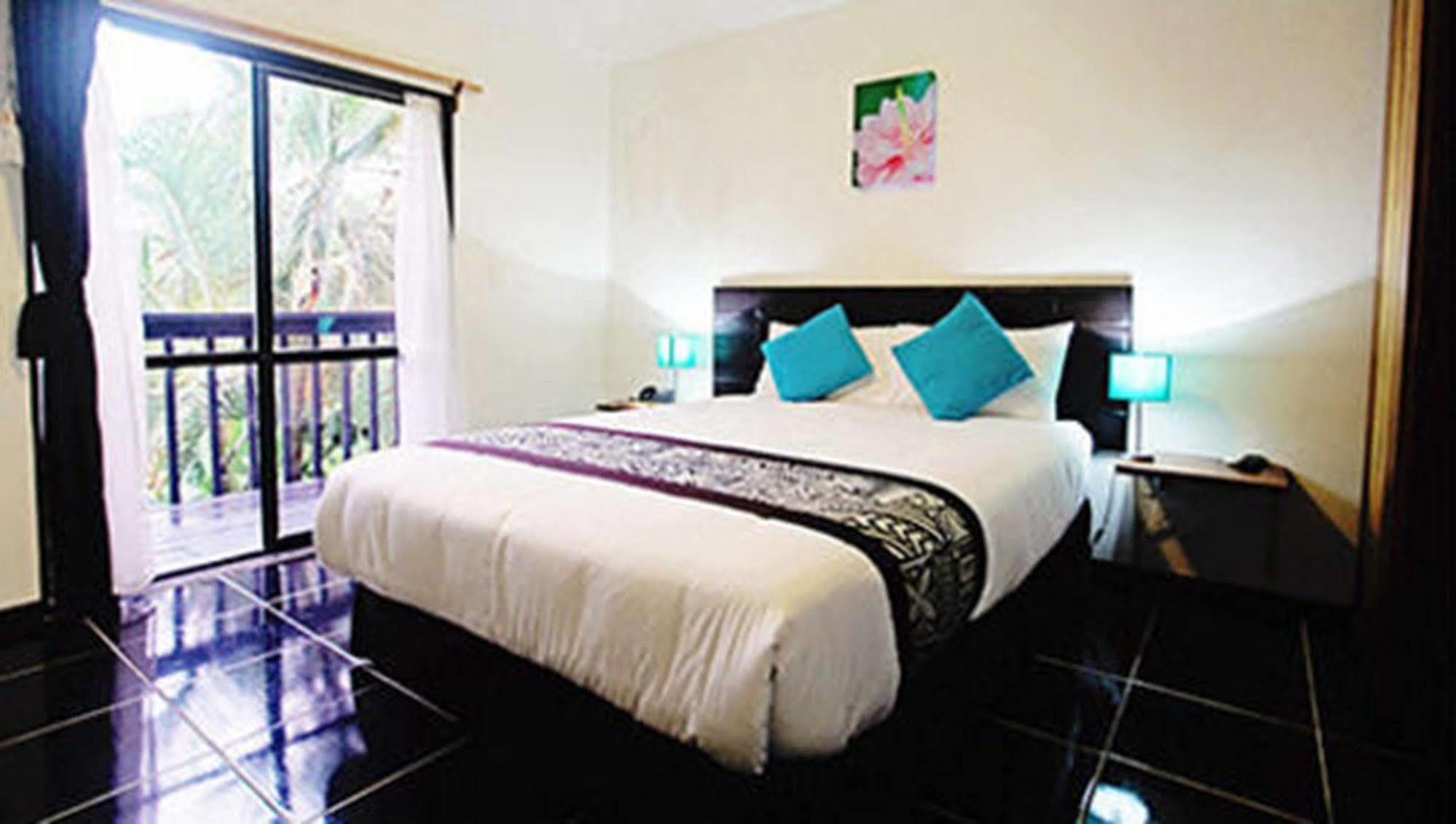 Travellers Point Hotel Apia Exterior foto